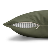 Silent Mesa - Canyon Rest Throw Pillow Cover